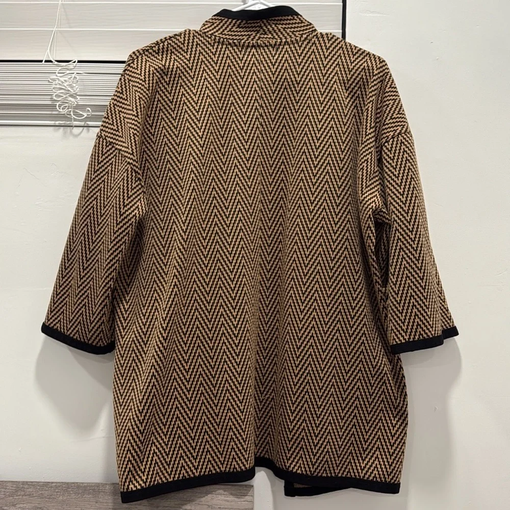 LIZ CLAIBORNE Career Chevron Brown and Black Open Front Blazer Cardigan-Size XL - Picture 2 of 4